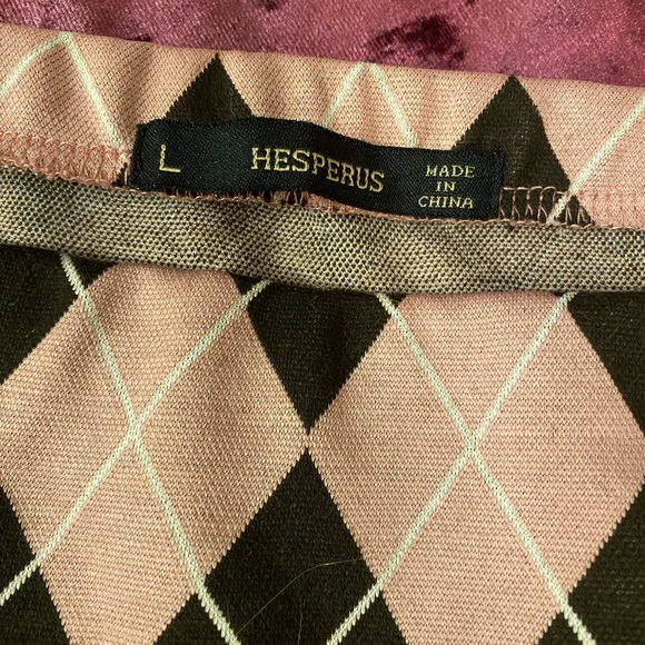 cute mini skirt - Picture 1 of 3